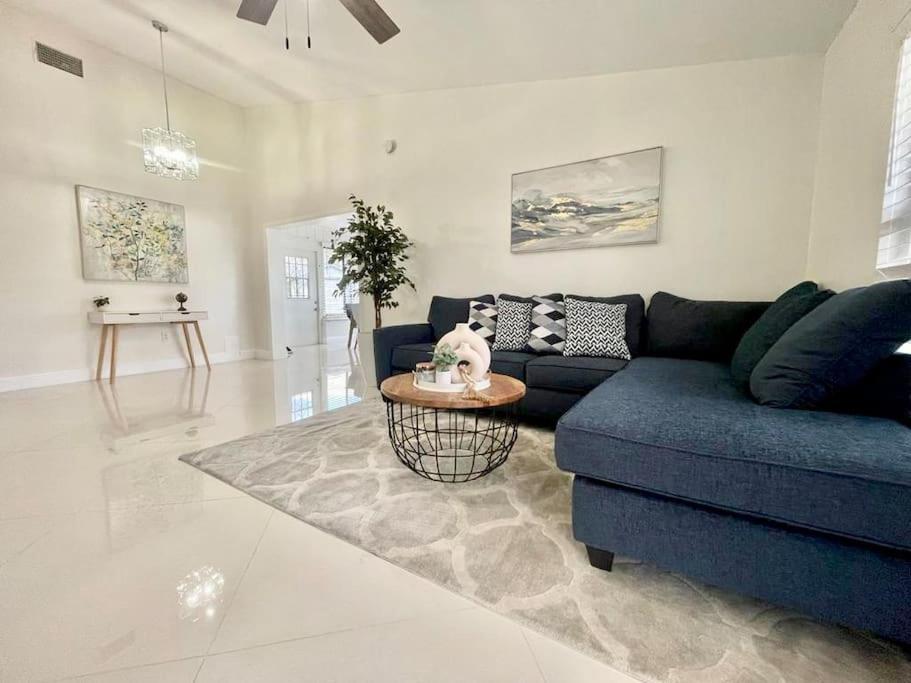 Villa Stylish 3/2 Getaway! Near Theme Parks! Lakeland Exterior foto