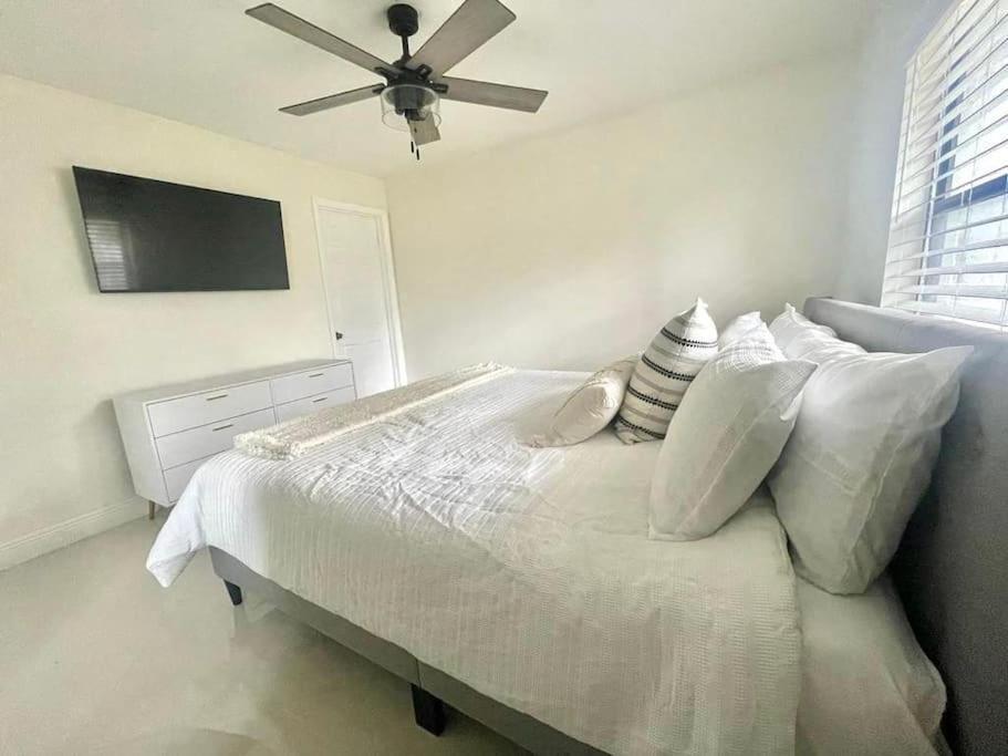 Villa Stylish 3/2 Getaway! Near Theme Parks! Lakeland Exterior foto