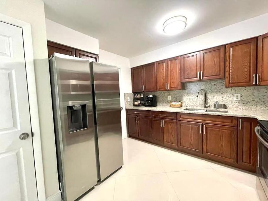 Villa Stylish 3/2 Getaway! Near Theme Parks! Lakeland Exterior foto